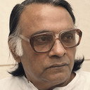 Komal Swaminathan, Story