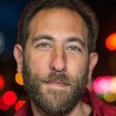 Ari Shaffir als Oren