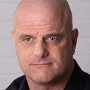 Peter Coe als Club Doorman (uncredited)