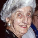 Rosl Mayr als Woman in Store