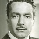 Ernesto Alonso als Novio de Lucila (voz)