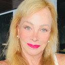 Michele Nailli als Georgette