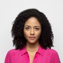 Lara Babalola als Employee #2