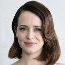 Claire Foy als Lois, Social Worker