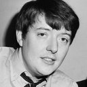 Chas Chandler als Wolf
