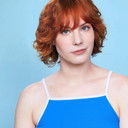 Maggie Mae Fish als Sara