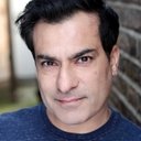 Deepak Verma als Bolly