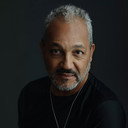 Richard Douglas als Leonardo