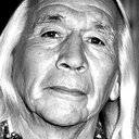 Floyd "Red Crow" Westerman als Ten Bears