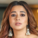 Tina Datta als Teenage Lalita