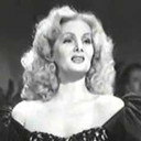 Tana Lynn als Blanca
