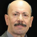 Dinçer Çekmez als Agah