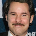Paul F. Tompkins als Open Mic Host