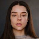 Bobby Rainsbury als Zoe