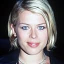 Amanda de Cadenet als Jennifer