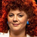 Κατερίνα Σαβράνη als Litsa