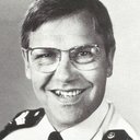 Larry Dann als Len