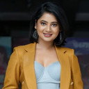 Keki Adhikari als Tara Sharma