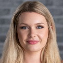 Hannah Burns als 