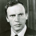 Jean-Louis Trintignant als Émile Buisson