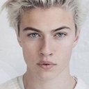 Lucky Blue Smith als Bridger