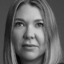 Mia Donovan, Editor
