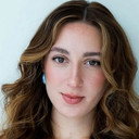 Mafe Achurra als Louise Dingler