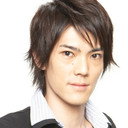 西健亮 als Male student (voice)