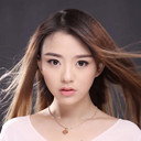 王艺霖 als assistant Xiao Jiu