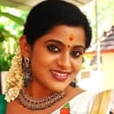 Veena Nair als Prakashan's Sister