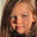 Sara Yılmaz als Duru Korhan