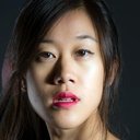 Sophie Chen als Mademoiselle Yang