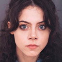 Elizabeth Scopel als Sarah Fier