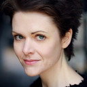 Lu Corfield als Lowri Bain