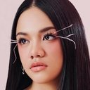 Anodya Shula Neona Ayu als Tiffanie
