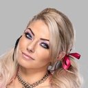 Alexis Cabrera als Alexa Bliss
