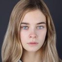 Carina Battrick als Marcella