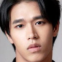 Earth Thanakrit Talasopon als Self - Contestant