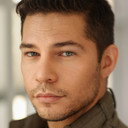 Miguel Jarquin-Moreland als B.G. Black