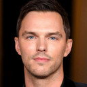Nicholas Hoult als Mike Spritzel