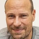 Lars Jørgensen als Jacob, Axel's son