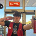 Brayden Cole als Captain Caulk