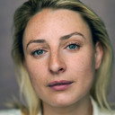 Lois Brabin-Platt als Mary Boleyn