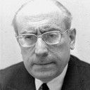 Enrique Tierno Galván als Self - College Professor