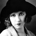 Dorothy Gish als (Archive footage)