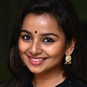 Mrudula Murali als Esha