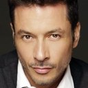Raúl Méndez als Eric
