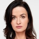 Lynette Callaghan als Ms. O'Shea