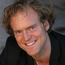 Fredrik Hiller als Sonny / General Eagle (voice)
