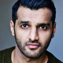 Peter Singh als Xavier